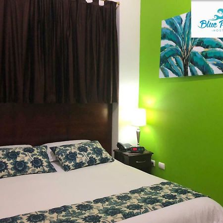 Hostal Blue Pacific Manta Kültér fotó