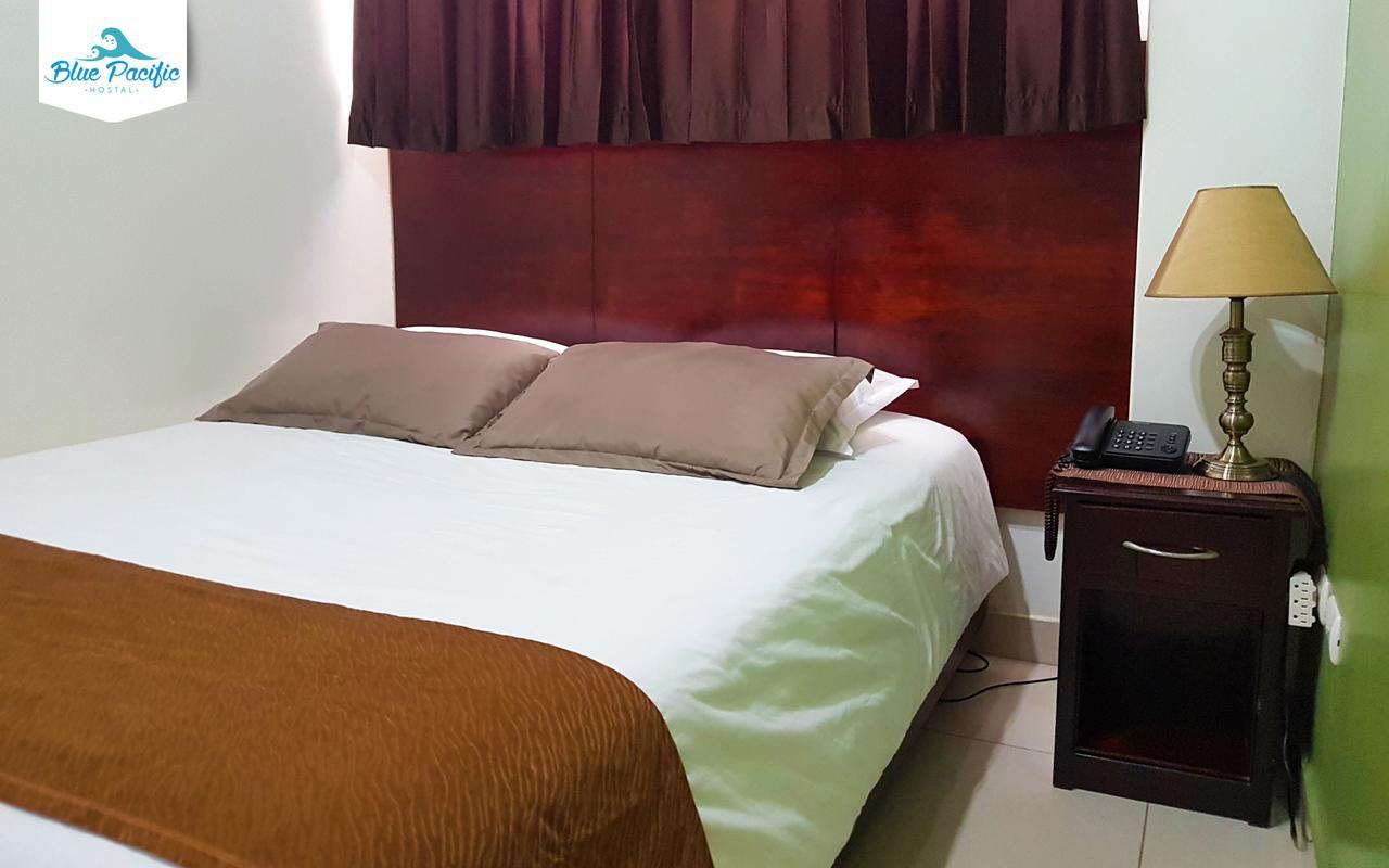 Hostal Blue Pacific Manta Kültér fotó